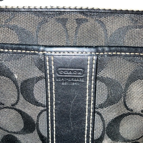 Black small coach light handbag. - Picture 1 of 6